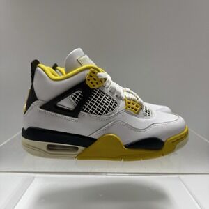 Brand New Nike Air Jordan IV 4 Retro Vivid Sulfur White AQ9129-101 Women Size 5